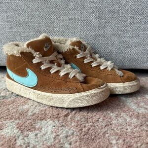 Nike Blazer Mid 77 Suede Faux Fur Lined Mid Rise Sneakers, Toddler Size 10